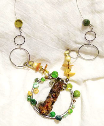 Collar aro bosque
