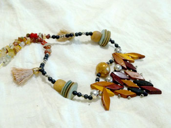 Collar blan