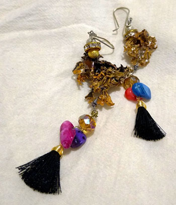 Aretes bosque colorido