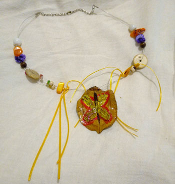 Collar mariposa nopal