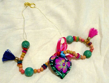 Collar color oaxaca