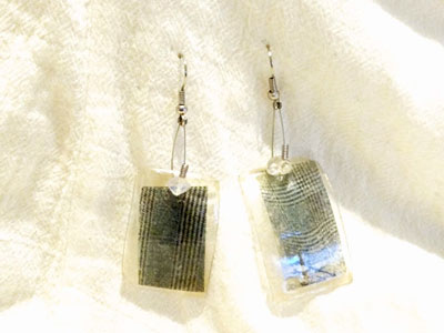 Aretes pet cuadricula
