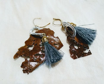 Aretes hojas