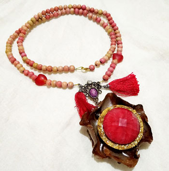 Collar romance
